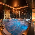 Wellness & Cztery Pory Roku شقة كوشتيليسكا