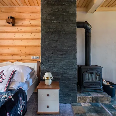 Apartamenty Wellness & Spa Cztery Pory Roku Apartment *